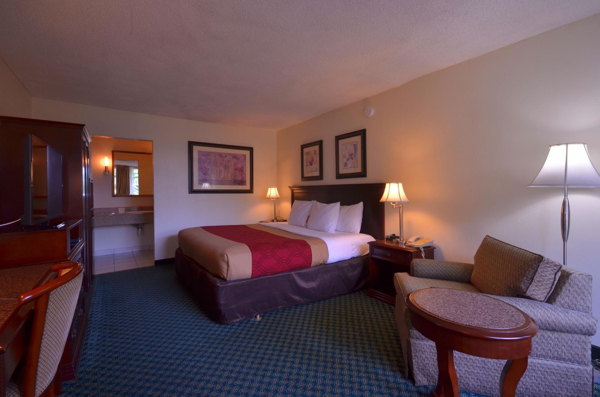Lodge Econo Port Canaveral Area *
