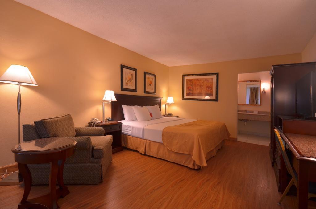 Econo Port Canaveral Area Lodge *