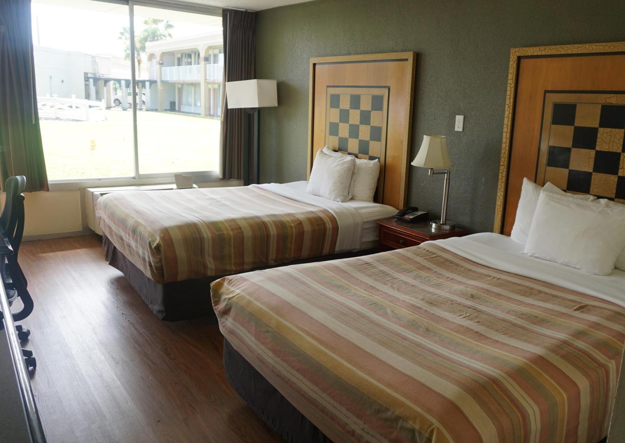 Econo Port Canaveral Area Lodge